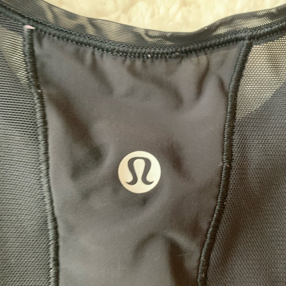 Lululemon Workout top - Picture 3 of 3